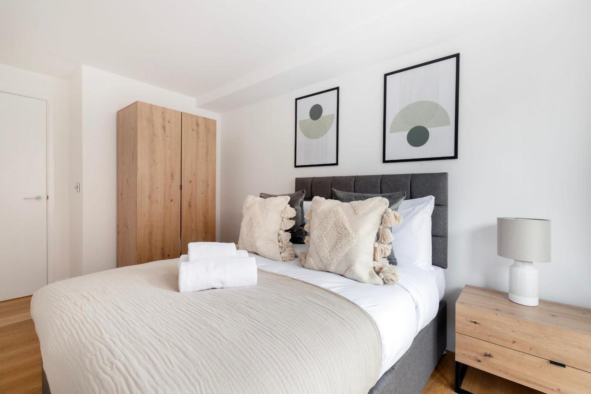 Fitzrovia With Balcony - Cityapartmentstay London Exterior foto